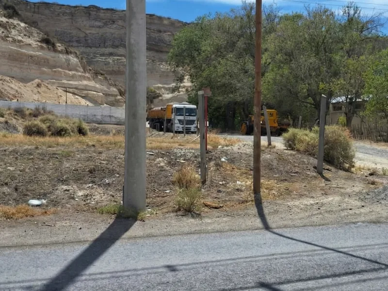 Propiedad Industrial en Venta en Villa Regina – Bartolo Luis Pasín 120