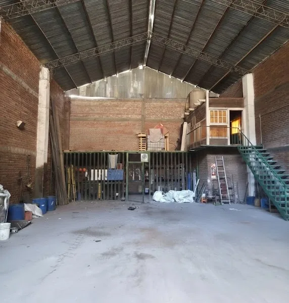Propiedad Industrial en Venta en Villa Regina – Bartolo Luis Pasín 120